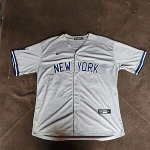 Nike Yankees jersey stitched